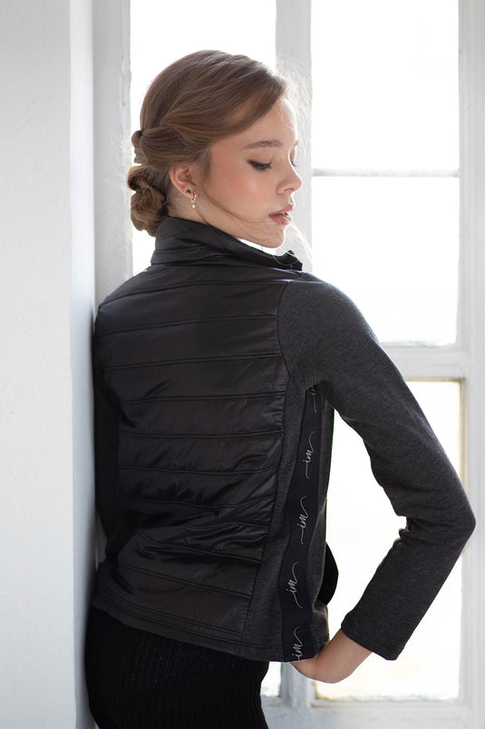 6591 Warming-up Jasje Zwart