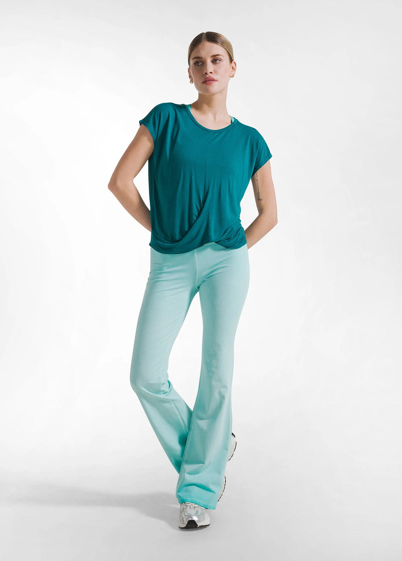 Laad het plaatje in de Viewer, D42041 Yoga T-Shirt met knoop Groen