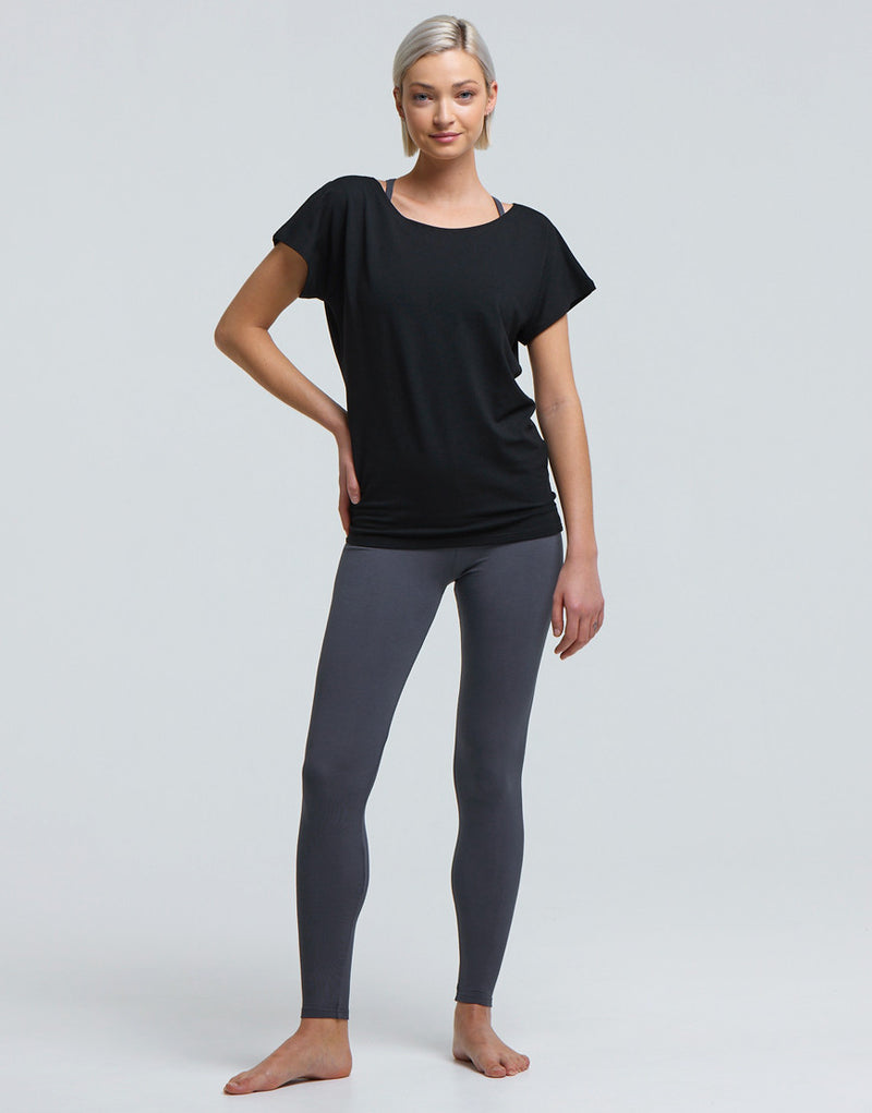 Laad het plaatje in de Viewer, Ava Viscose T-Shirt Korte Mouw Viscose Zwart