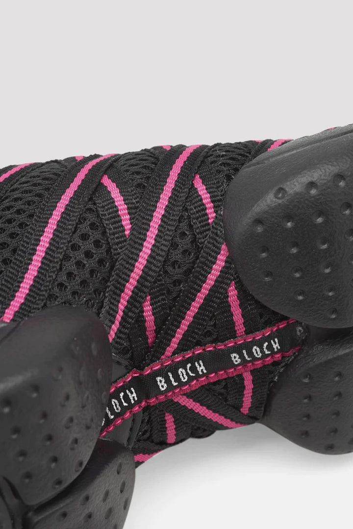 Laad het plaatje in de Viewer, S0524L Criss Cross Danssneakers Zwart/Roze Kunstleer/Mesh