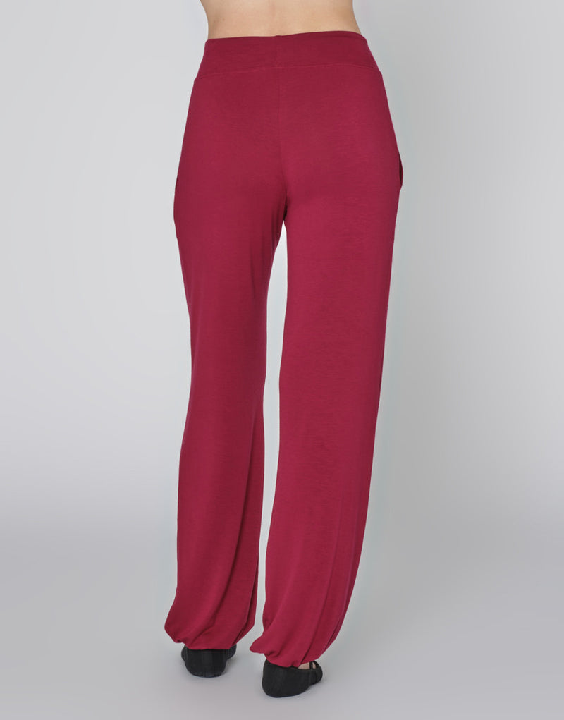 Laad het plaatje in de Viewer, Bari Dansbroek met Zakken (Bordeaux)
