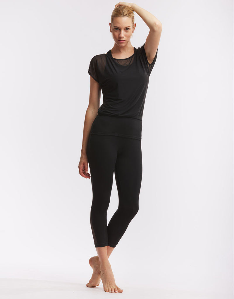 Laad het plaatje in de Viewer, Django Yoga Top 2 in 1 Shirt Zwart
